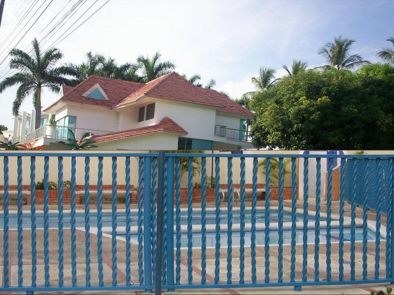 21_recrea_ceeramineto_piscina_1