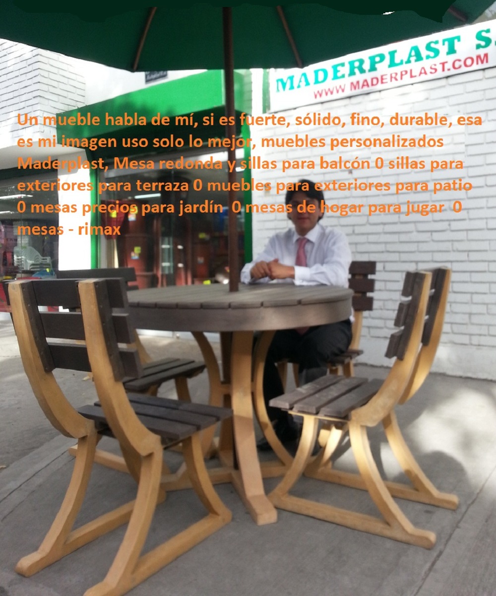 17 MESA Y SILLAS PARA EXTERIORES 0 MUEBLES PLÁSTICOS CON PARASOLES 0